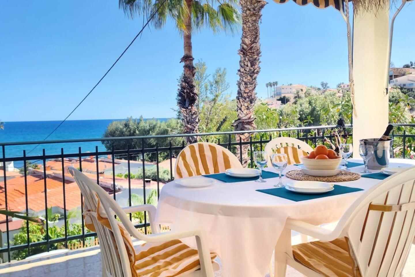 Casona Del Mar Terraza Y Vistas Al Mediterraneo El Campello Bagian luar foto
